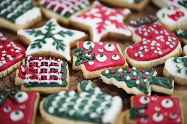 Save your teeth while binging on sweets during Christmas