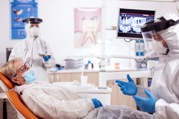 Is it safe to visit a dental clinic in the third wave?